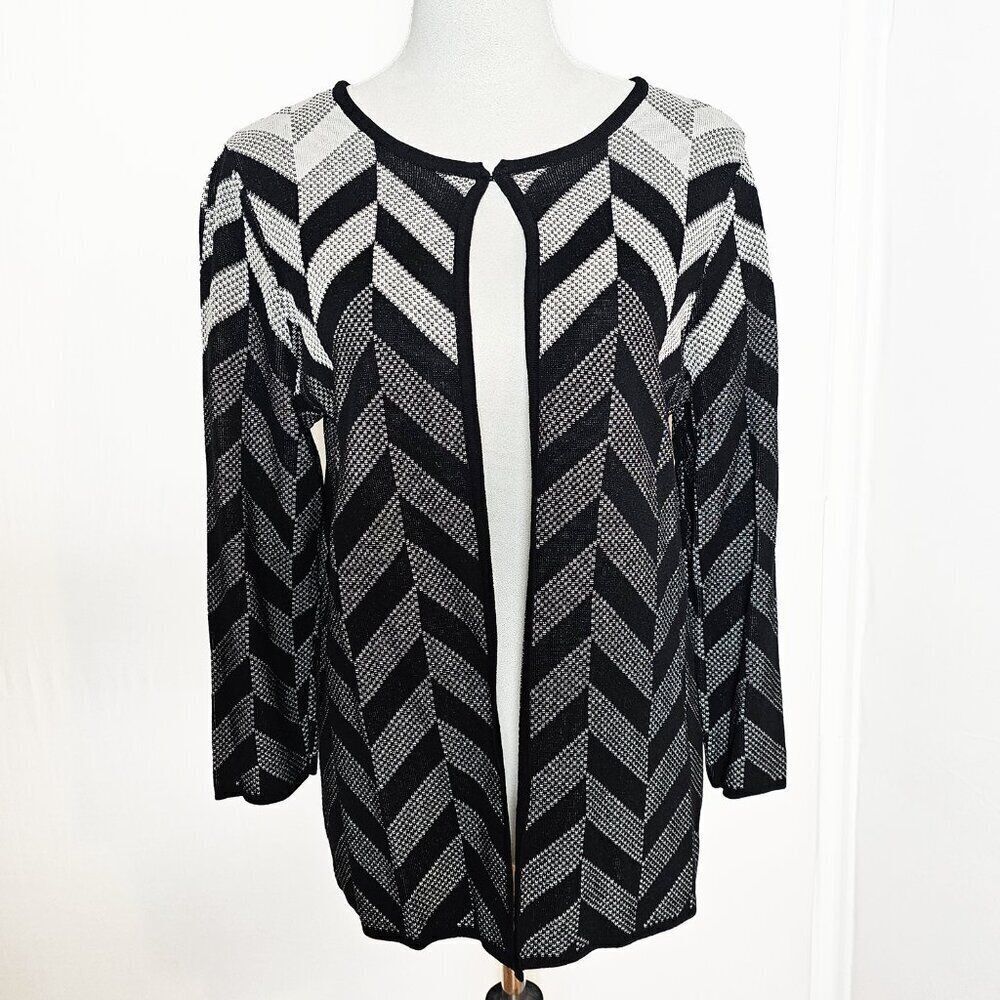 Kasper Medium Black White Gray Chevron Open Cardigan